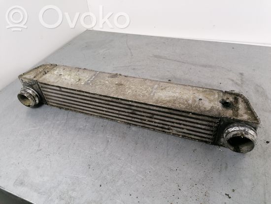 BMW 5 E60 E61 Intercooler radiator 7795823