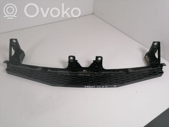Volkswagen PASSAT CC Front bumper mounting bracket 3C8807889