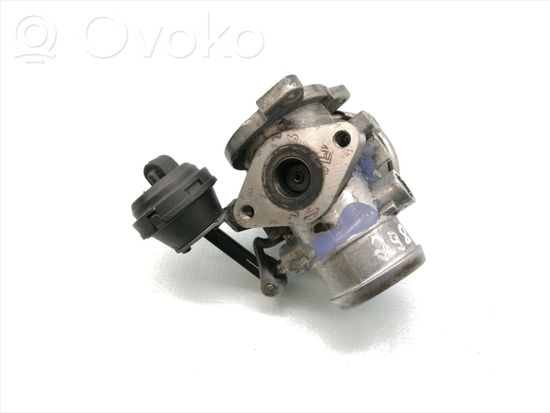Audi A4 S4 B6 8E 8H EGR valve 038129637B 038129637,