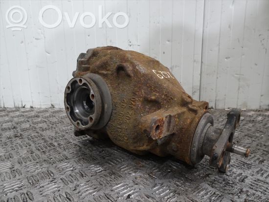 BMW 3 E90 E91 Rear differential 7566169
