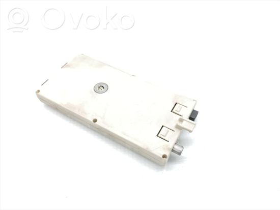 BMW X3 E83 Antenna control unit 3402526