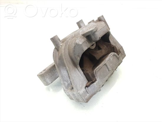 Volkswagen Jetta VI Engine mount bracket 1K0199262