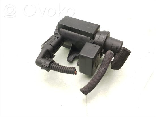 BMW 3 E90 E91 Turbo solenoid valve 7805391