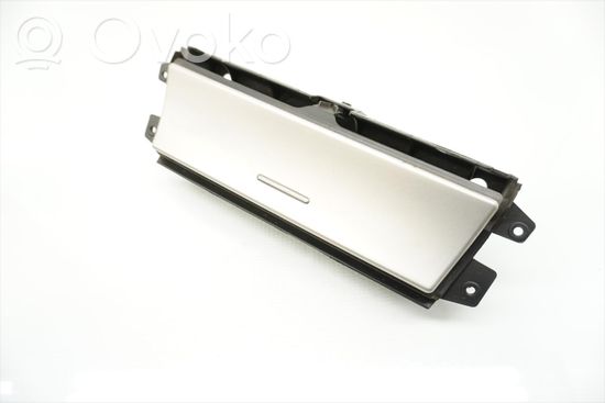 BMW X5 E53 Ashtray (front) 8402967