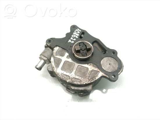 Audi A4 S4 B8 8K Vacuum pump 03L145100F
