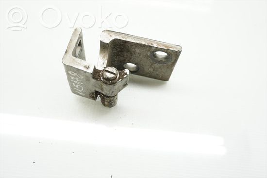 BMW X5 E53 Front door upper hinge 8265150