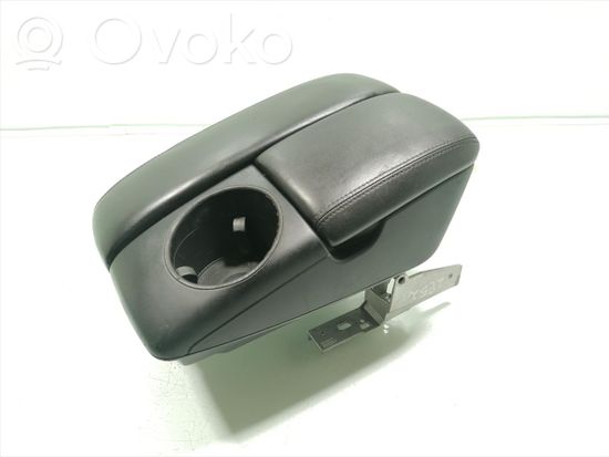 Audi Q7 4L Armrest