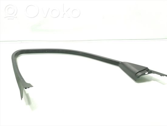 BMW 3 E90 E91 Front door window/glass frame 7060205