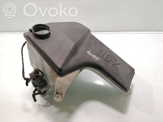 BMW X5 E53 Windshield washer fluid reservoir/tank 8252738