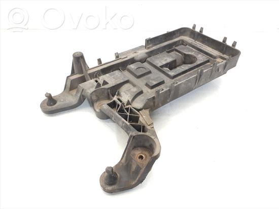 Volkswagen Caddy Battery box tray 1K0915333B