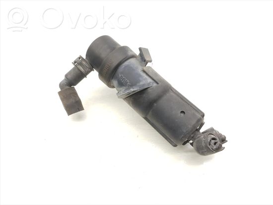 BMW 7 E65 E66 Headlight washer spray nozzle 7001949