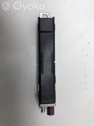 Audi A8 S8 D4 4H Aerial antenna amplifier 4H0035225 920195510