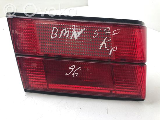 BMW 5 E39 Tailgate rear/tail lights