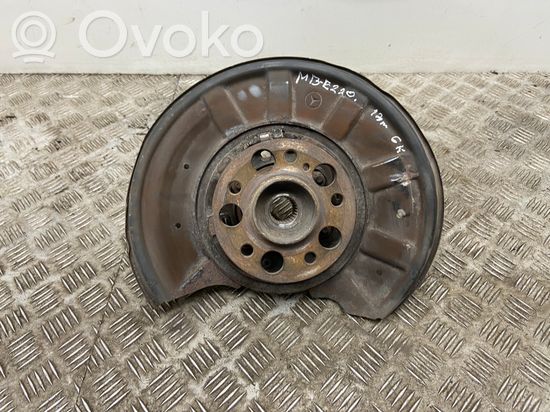 Mercedes-Benz E W212 Rear wheel hub