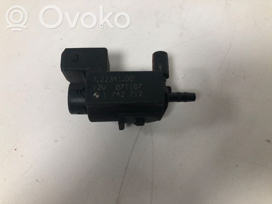 BMW 5 E60 E61 Turbo solenoid valve 72234100 72234100 72234100