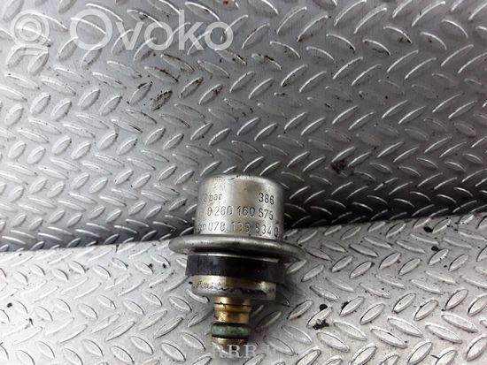 Audi A4 S4 B6 8E 8H Fuel pressure regulator 078133534C