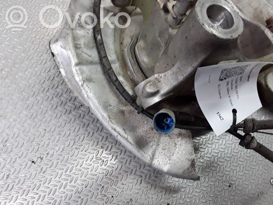 BMW 5 E60 E61 Rear wheel hub spindle/knuckle