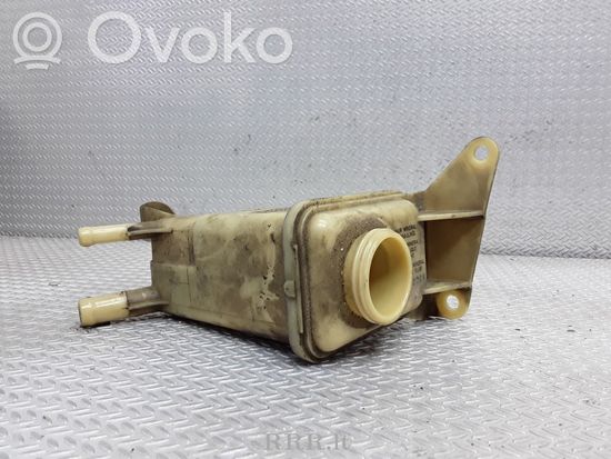 Audi A6 S6 C5 4B Power steering fluid tank/reservoir 8D0422373C