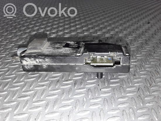 Mercedes-Benz ML W163 Aerial antenna amplifier A1638200089