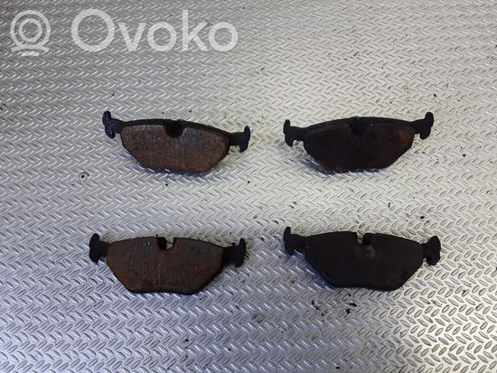 BMW 3 E46 Brake pads (rear)