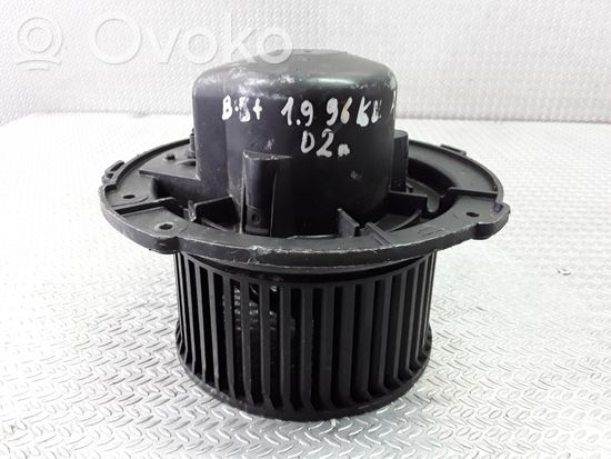 Volkswagen PASSAT B5.5 Heater fan/blower