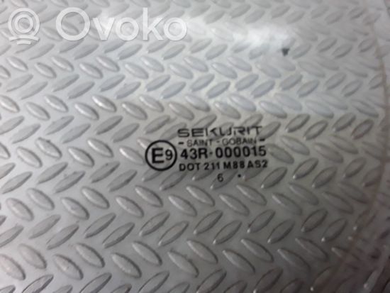Volkswagen Caddy Rear side window/glass 43R000015