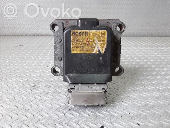 BMW 5 E34 High voltage ignition coil 0221504410