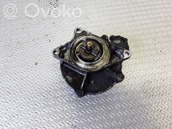 Audi A6 S6 C5 4B Vacuum pump 057145100B