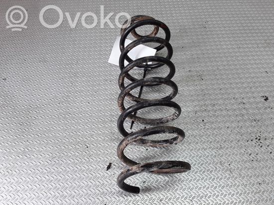 Volkswagen Golf III Rear coil spring