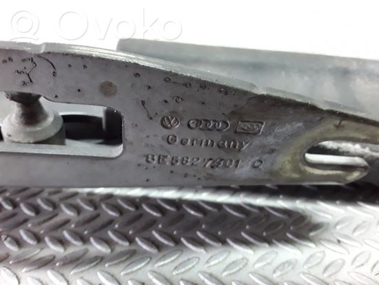 Audi A4 S4 B6 8E 8H Tailgate/trunk/boot hinge 8E5827301C