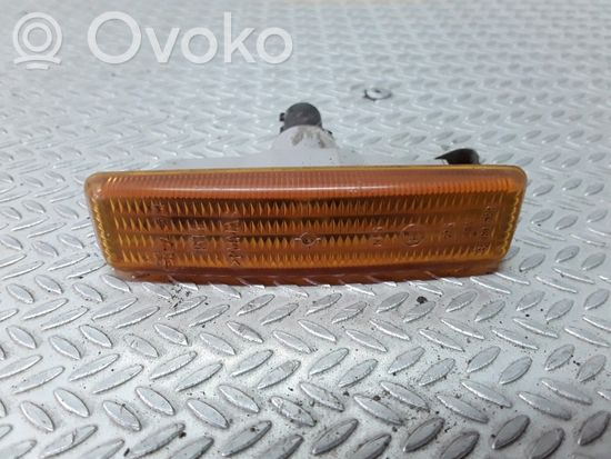 BMW 5 E39 Front fender indicator light