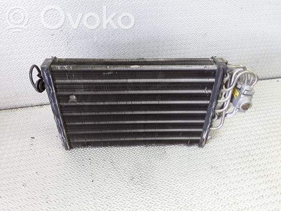 BMW 5 E39 Air conditioning (A/C) radiator (interior) 641183637829