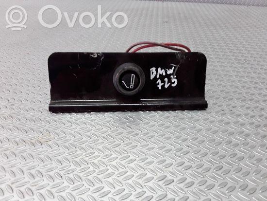 BMW 7 E38 Cigarette lighter rear