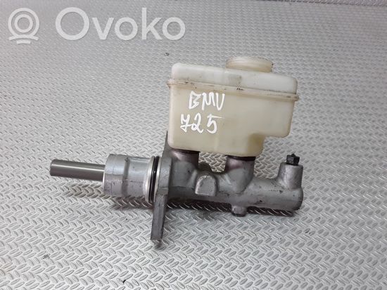 BMW 7 E38 Master brake cylinder