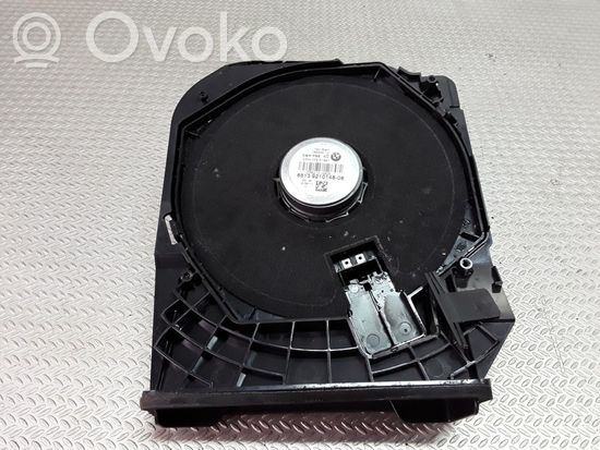 BMW 3 F30 F31 F80 Subwoofer speaker 9210148