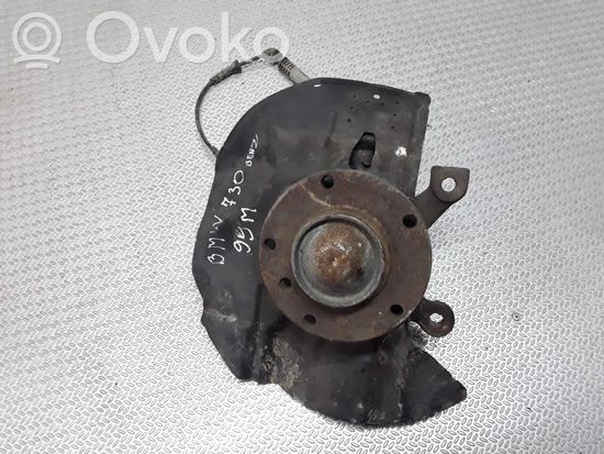 BMW 7 E38 Front wheel hub