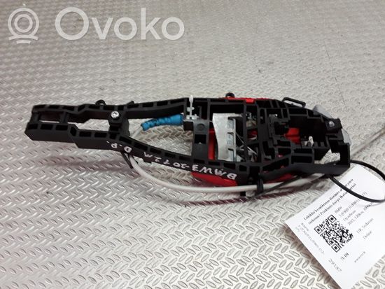 BMW 3 F30 F31 F80 Front door exterior handle/bracket 51217321640