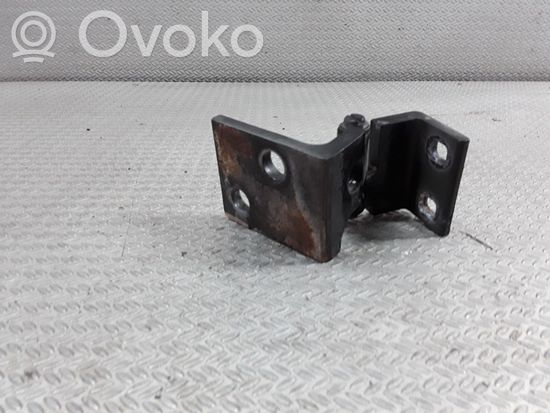 BMW X5 E53 Front door lower hinge