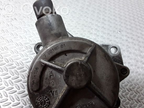 Audi A6 S6 C5 4B Vacuum pump 72218501