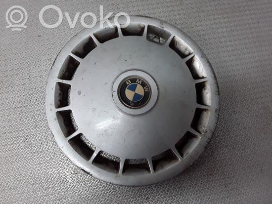 BMW 5 E34 R15 wheel hub/cap/trim
