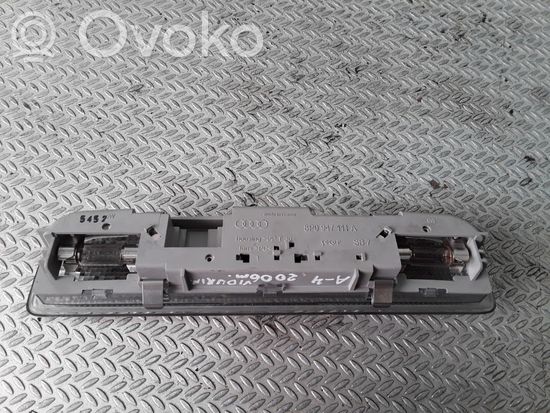 Audi A4 S4 B7 8E 8H Rear seat light 8P0947111A