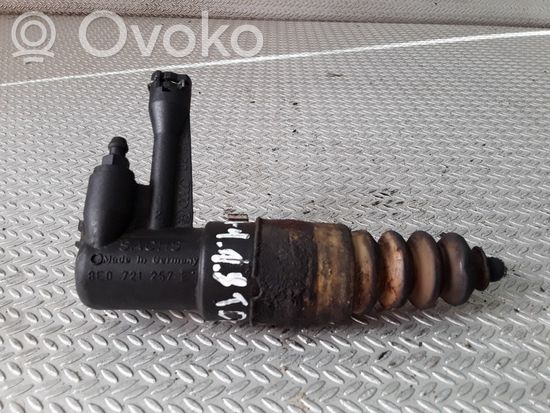Audi A4 S4 B6 8E 8H Clutch slave cylinder 8E0721257E