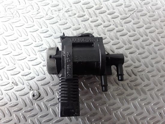Volkswagen Sharan Turbo solenoid valve 1J0906283C
