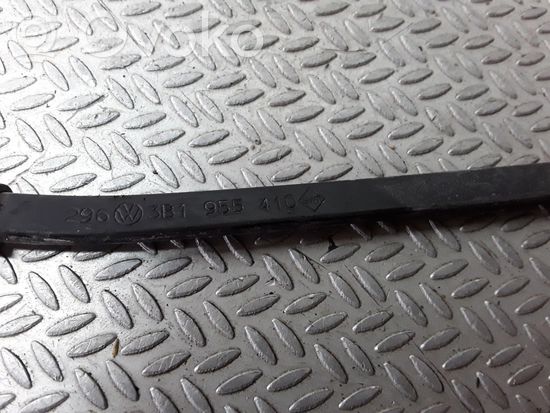 Volkswagen PASSAT B5 Front wiper blade arm 3B1955410