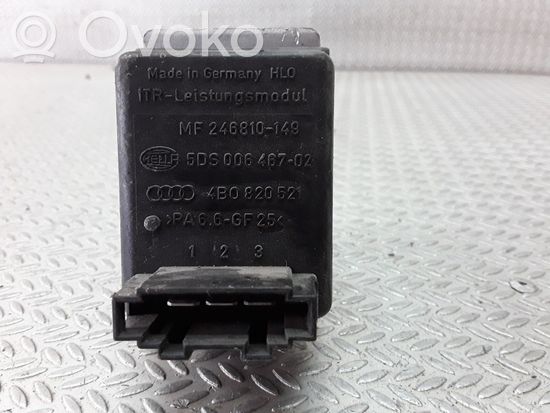 Audi A6 S6 C5 4B Heater blower motor/fan resistor 4B0820521