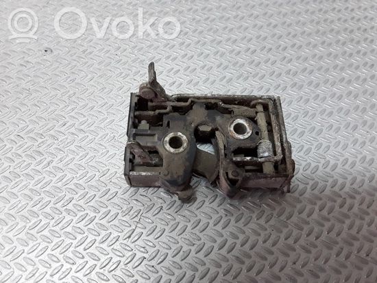 Volkswagen Golf II Rear door lock 193839015C