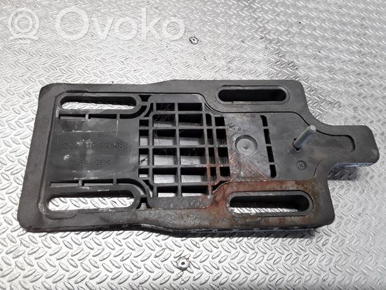 Mercedes-Benz S W220 Rear bumper mounting bracket 2206100226