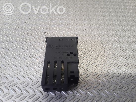 BMW 5 E39 Seat heating switch 61318352259