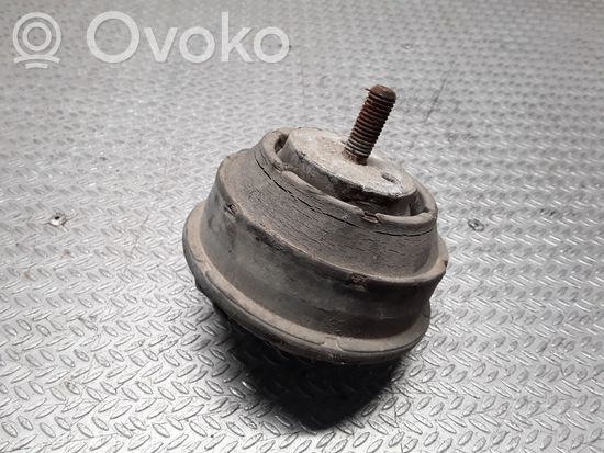 BMW 3 E46 Engine mount bracket 1095444