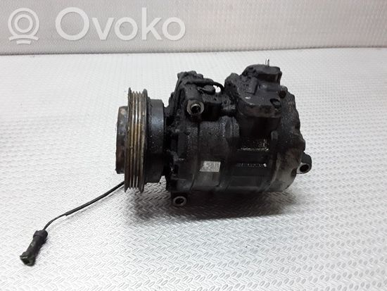 Volkswagen PASSAT B5.5 Air conditioning (A/C) compressor (pump) 8D0260808
